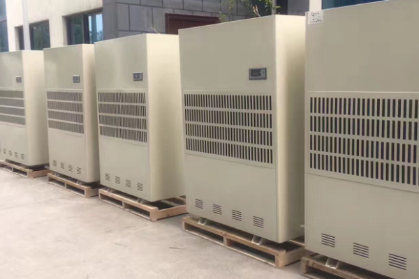 除濕機可以把一堆衣服儲干嗎？